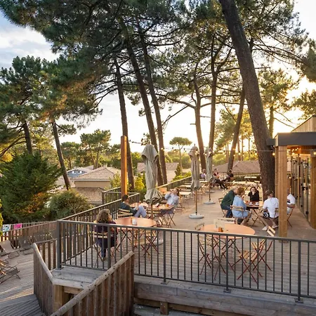Camping Huttopia *