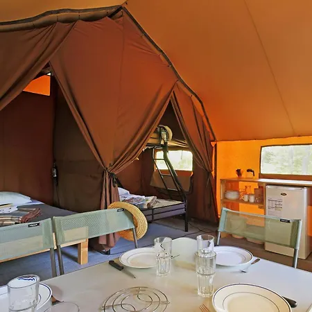 Camping Huttopia