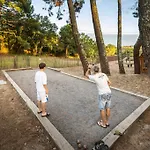 Huttopia Camping *